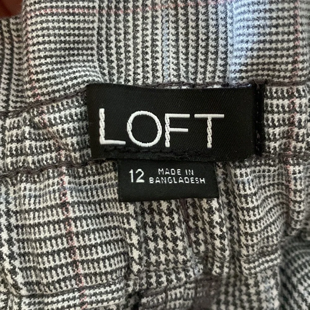 LOFT Houndstooth Grey Fall Shorts Size 12